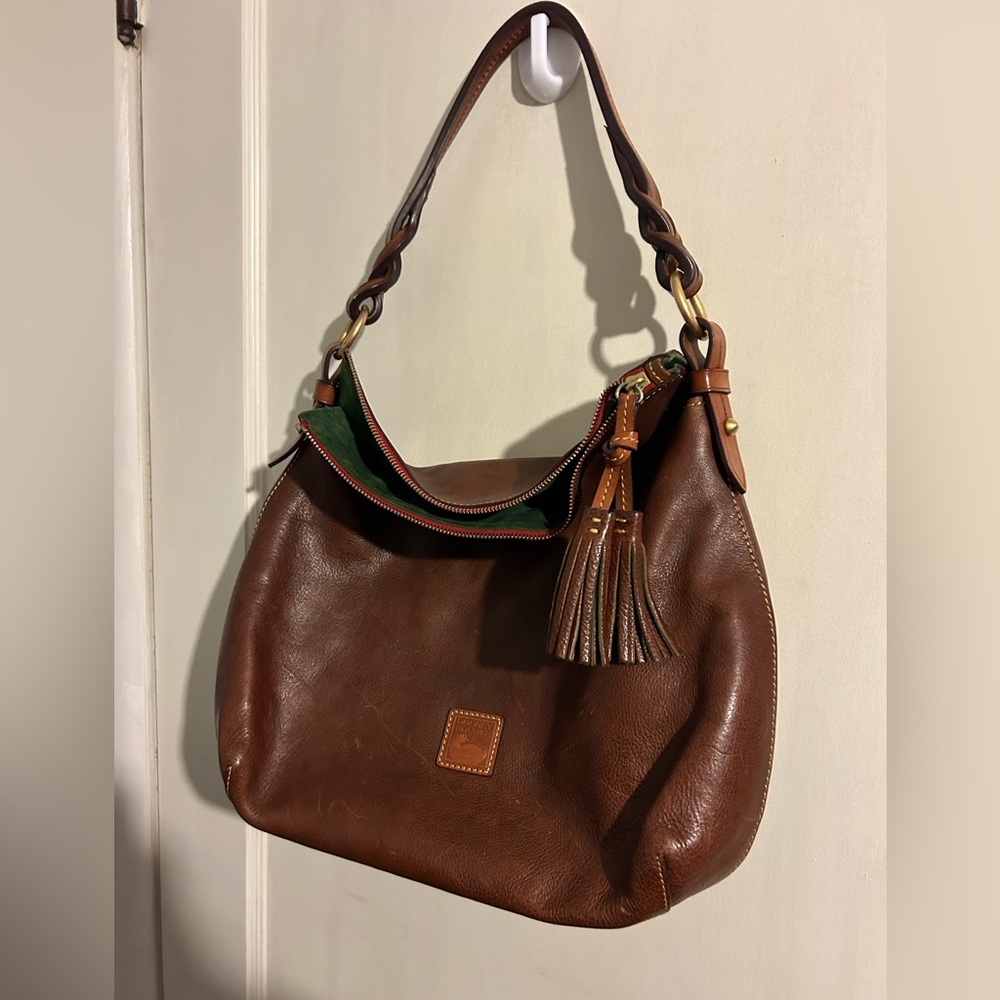 Nice brown leather Dooney & Bourke purse
